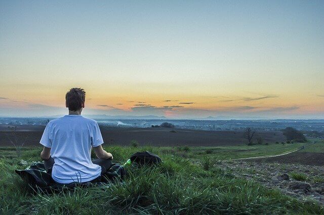 Wpływ medytacji na skuteczny odpoczynek